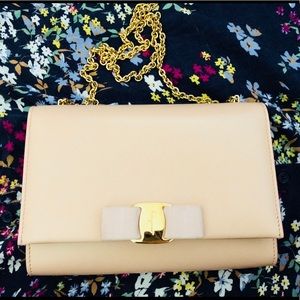 Salvatore Ferragamo Miss Vara Shoulder Bag